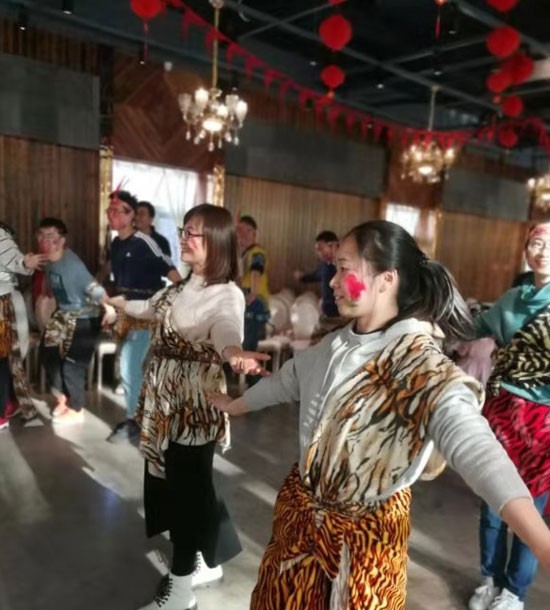 培訓快訊培訓時間：11月15日培訓地點:城建培訓中心培訓單位:國家電網**公司培訓課程:非洲鼓——鼓舞飛揚